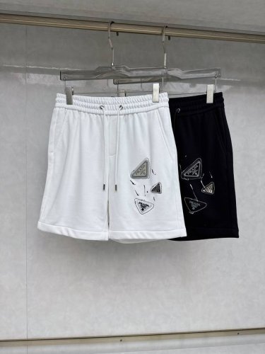 普拉达 5S 手绘定制标 春夏新款休闲短裤 ，舒适度极好，手触感强烈。辨识度极高 定制进口面料 色泽清新 做工精细 码数 S 3Xl