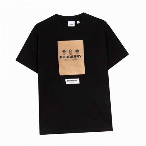 巴宝莉 Burberry 夏季新款 胸前徽标贴布圆领短袖T恤，高端品质采用定织定染高克重面料，洗水完高达280G纯棉面料，螺纹增加到2.7不变形，宽松Overs