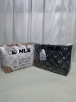 上新 Mlb专柜新款满版老花大号横版托特包 原单品质独家首发！男女同款 高级感爆棚可手提 可斜挎，适合早春打工人日常 通勤 逛街 约会 逛街背女孩子的包包永远不