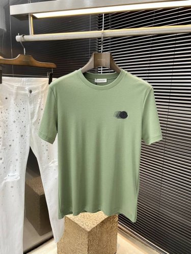 moncher- 蒙口 系列 Vip高级定制 2025春夏季新款短袖 百搭款式 任何人都可以轻松驾驭 面料全订制工艺 高定一等品丝光棉面料 面料手感柔软，上身舒
