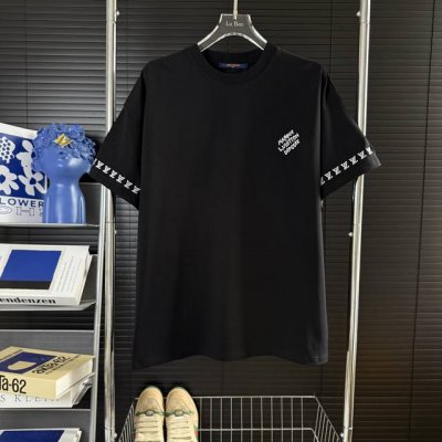 189 当天到货 现货现配 Louis Vuitton 路易威登 25Ss刺绣Logo短袖T恤 独家首发高定 面料采用260克重双纱精梳棉，定制32支双股螺纹，