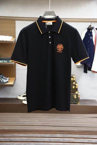 Hermes 爱马仕 2025Ss夏季新品，男士胸前经典徽标刺绣珠地网眼商务休闲短袖polo衫！香港洋行渠道货，重磅高端级臻品，完美沿袭了普家的精髓与基因，胸前