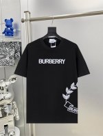 burberry 巴宝莉 25Ss新款短袖 最高版本重工艺经典刺绣Logo图案 高标准定制 上身非常有型 客供进口高档280克纯棉面料质感非常细腻 细节工艺精湛