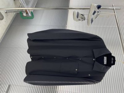 Stone Island 出口订单，面料。。柜台同步棉衣 Stone 石头家男士罗盘贴花 衬衫式夹克。。帅气的衬衫版型 品质工艺精湛 内里缝纫线条锁棉处理。 精