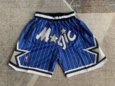 款号K06 顶级刺绣版本 挂拍图 Mitchell&Ness魔术队贾思顿Just Don联名款复古篮球 、复古篮球裤 据悉，官方商城里，短裤很快就被抢购一空，这