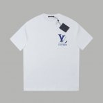 高版本 1V 25Ss早春新款 Lv字母印花烫钻短袖 轻奢主义 男女日常通勤穿搭必备单品 正确版本 欢迎对比 详细特征 320克100% 纯棉双纱汗布面料 同缸
