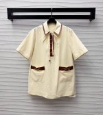 Gucc*2025新品上架 拼皮链扣连衣裙 定制Yb进口斜纹全棉材质 舒适细腻 前襟领边口袋饰以皮革拼接撞色处理 配合系带调节设计 增添造型层次感 耐看百搭 对