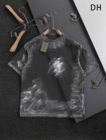 balenciaga 巴黎世家 微宽版型S-Xl 25Ss新品巴黎专柜同款走秀热卖款 多重重工艺水洗做旧磨破油漆泼墨手绘涂鸦胸前字母刺绣Logo 短袖T恤复古味