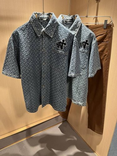 Chrome Hear*S克*心 2025春夏新款牛仔衬衣 经典银饰辅料系列 男女同款一款让你从心底认可的休闲裤 并且经过时间的推移而让你更加珍稀 潮流的高街之