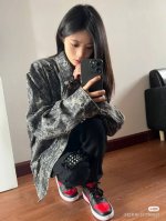 新款上新 Louis Vuitton 路易威登 复古暗纹老花拉链纽扣束腰牛仔外套 Lv重工水洗做旧满印拼接牛仔夹克 牛仔界的顶级天花板 重磅来袭，最为值得关注的