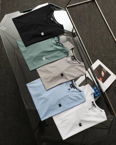 kolonsport 可隆25Ss经典基础款胸口经典简约小Logo情侣款短袖T恤，男女同款，你值得拥有绝佳夏季穿搭必备单品 经典百搭永不过时系列，男女同款 情侣