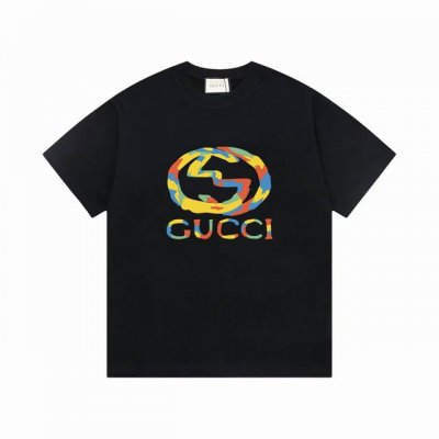 Gucci 长期现货放心推 上新 新款T上货 古奇标志印花图案 后幅反标设计 1:1高品质 百分百纯棉洗水处理 布料精梳紧密赛络纺 不缩水不变形 更舒适柔软 高
