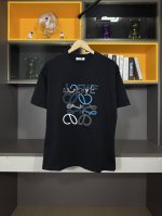 Loewe 罗意威 25Ss 不规则徽标Logo撞色刺绣短袖T恤 购入原版开模打造，全套定制辅料，所有细节完美还原简约清新风格，彰显出高品格的气质，采用270G