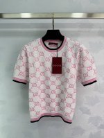 Gucc* 25新款针织圆领短袖 整件经典双G字母Logo菱格提花设计 常规版型 简约时髦精致日常百搭 1色3码Sml。T226B