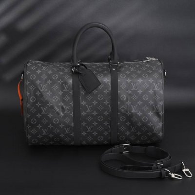 Louis Vuitton Lv Keepall 50 老花旅行袋 官网售价20,700人民币，特殊涂层帆布，牛皮革饰边，棉纺织衬里金属配件，双拉链开合设计可脱