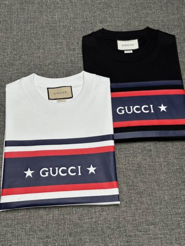 新品 Gu家时装款纯棉圆领短袖T恤，香港洋行渠道货，经典明星级单品，25年夏季新品，明星级的一款单品！ 客供埃及进口顶级面料，甄选尼罗河区域光照极好的上等棉花原