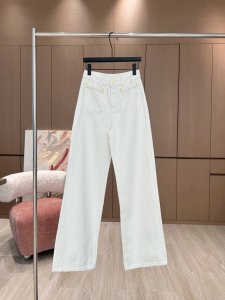 17115# 5 爆款现货 原单品质 Ysl 老钱风直筒牛仔裤 采用最新编织元素风- 柔软大牌牛仔面料 设计出一条如此与众不同的老钱风牛仔裤 双口袋设计 金属制