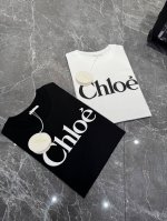 Chloe 25Ss新款T恤！订制 克纯棉面料，版型阔版，图案都做了发泡印花图案设计感十足，男女同款 百搭又好穿！ 颜色：黑色 白色 尺码：M-3Xl