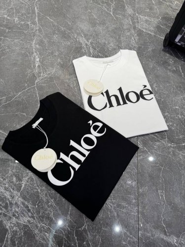 Chloe 25Ss新款T恤！订制 克纯棉面料，版型阔版，图案都做了发泡印花图案设计感十足，男女同款 百搭又好穿！ 颜色：黑色 白色 尺码：M-3Xl
