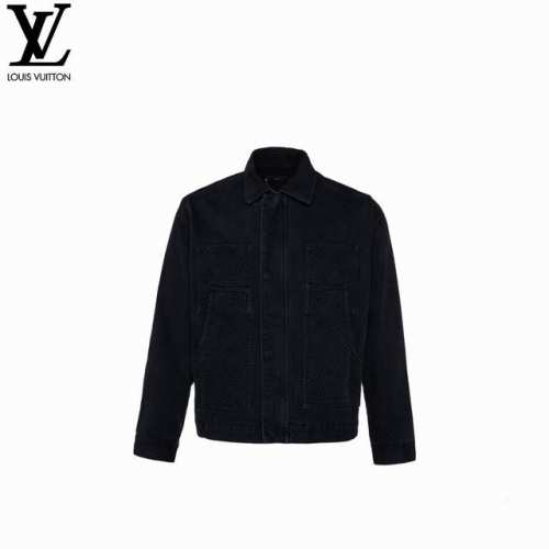 Louis Vuitton 路易威登 24Ss新款压花牛仔夹克外套 1:1最高版本，细节满分 将Monogram压纹口袋融入悠闲工装轮廓，可与同款工装裤共筑潮流