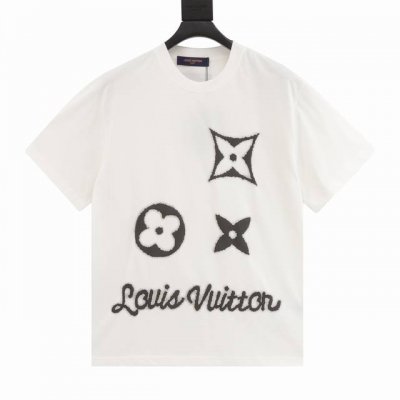款号Y526 Louis Vuitton 路易威登 24Ss 立体发泡印花短袖 采用顶级260克定制双纱纯棉面料 质感非常柔软舒服 100%区别市场的顶级面料