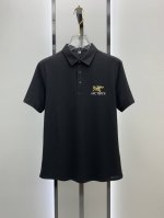 始祖鸟25Ss新款春夏短袖翻领T恤Polo，最高版本客供定制高端朱地面料简单时尚款，螺纹拼色螺纹配色超级好看！胸前始祖鸟贴标标识图案经典Logo简单大方的款式！