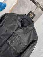 p430 Lv 官网同款，三标齐全，提前发售！2025Ss春季新款男士夹克外套，原单三标齐全高端版本！专柜定制面料 透气舒适度高，细节无可挑剔，品牌元素设计理念
