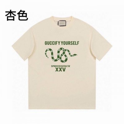 90 高品质Gucci2025早春最新系列！胸前印花Logo大牌感十足！高端大气完美演绎，经典圆领不挑人版型上身巨显瘦 面料采用230克纯棉面料，保证舒适性同时