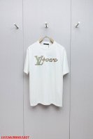 l827 Lv路易威登 珠片字母短袖T恤，采用精梳棉面料，100％棉，面料定织定染，上身柔顺，珠片刺绣字母让成衣华丽高级极具品牌元素多彩搭配当代年轻人的潮流首选