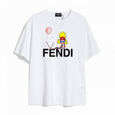 Fendi 芬迪新款时尚气球字母短袖T恤,优雅的设计看起来气质满满！版型剪裁特别有讲究！上身很洋气显瘦内搭外穿都看高密针织圆领设计，平整简约！亲肤透爽！T恤面料