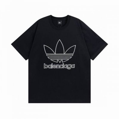 Balenciaga 巴黎世家联名Adidas阿迪三叶草 经典Logo组合刺绣 短袖T恤 本市场No.1的质量 真正天花板品质 全部原版开发注意细节图 避免被盗