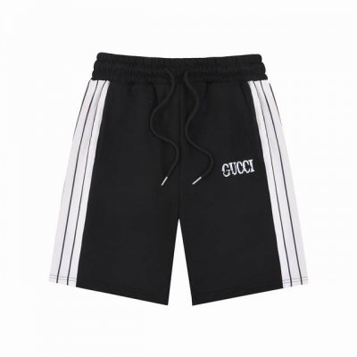 顶级版本 Gucci 古驰， 2025夏季新款最新Logo涂鸦印花拼料设计 休闲短裤五分裤中裤男女同款， 采用传统绣花工艺，手感细腻，极具立体感，触感肌理效果，
