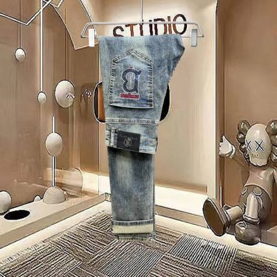 主推.长期有货 巴宝莉 高品质 2025官网高端新品原单少数帅爆牛仔裤 百分百原单 百搭神器 今年最新流行的风格设计款式 采用进口棉花制作成的单宁布 上身舒适