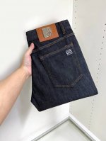 Loewe 罗意威 爆款来袭 新款新品 专柜有售 实体店已极品牛仔裤专柜原版1:1好货，适合各个年龄段。市场最高版本的欧洲进口面料。舒适柔软亲肤，上身效果超级棒