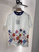 P180Louis Vuitto*2025新品上架 圆领印花链条 定制Yb斜纹全棉材质 透气舒适 质感十足 常规短袖T恤裁剪 凸显品牌格调 采用克重纯棉制成 略