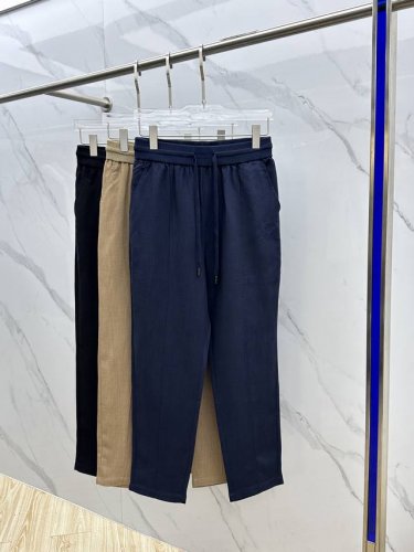l P2540爆款春夏新品休闲裤，官网同步发售，裤身极简工艺设计，进口客供辅料、精选透气亚麻面料，代工厂P出品免检！每个细节做到极致，原版五金配件，潮范十足、上