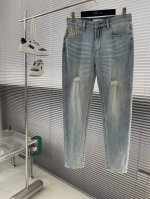 dio 2025Ss春夏新款修身小脚牛仔裤 完美洗水工艺 定制顶级五金Logo 独家定制微弹面料 码数：29-38 35.37