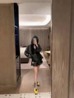 上新 chane* 小香 25Ss中古连帽外套短裤套装 天丝麻棉套装 双色选 颜色 灰色 杏色 码数 Sml见尾图