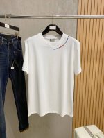 蒙*Moncler 25Ss春夏新款首发专柜最新款短袖圆领T恤 高端订制 设计前卫时尚！品牌Logo重工艺设计 高端定制240克面料.手感柔软.穿着舒适.专柜级