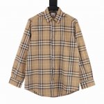 最高版本 对位 burberry 巴宝莉 新款条纹长袖衬衫 bbr品牌最具代表性条纹元素衬衣 专柜销量第一款 面料采用双股80支梭织斜纹面料 格纹对位 纱线定织