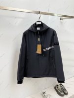 P380 巴宝莉 官网同款，提前发售！2025Ss春季新款男士夹克外套，原单三标齐全高端版本！专柜定制面料 透气舒适度高，细节无可挑剔，品牌元素设计理念，体现高