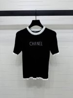 上新原单高端品质 Chane* 2025春夏最新系列！圆领撞色针织短袖！定制Yb羊毛纱线织造 质感高级 舒适柔软 圆领短袖剪裁 竖坑条肌理感十足 白富美必备高级