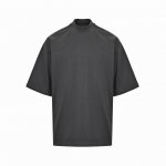 Bottega Veneta Bv 25Ss 小高领短袖 采用重磅20S纯棉面料，280克重；搭配21S+70D拉架1×1螺纹，300G。对色定染螺纹及面料同缸