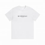 特价 Givenchy 纪梵希 Ss春夏新款字母绣花T恤 饱满的刺绣，市场这种绣花普通机器是绣不出来的 刺绣内里烫贴亲肤薄膜 防止刺绣扎身 前经典Logo 立体