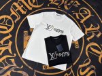 Louis Vuitton Logo精致升级，灵感源自八十年代复古 原版面料 官方同款 短袖T恤 定制面料 同缸染面料 手感非常舒服 春夏最新砖柜同步 时尚又个