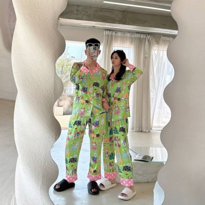 派家原创 新品 巴斯奇亚明星联盟家居服 长袖长裤 情侣款套装 新款来袭 实景拍摄 高端家居服套装 男女同款 采用高定韩国丝面料 上身效果舒适 尺码M 3Xl 真