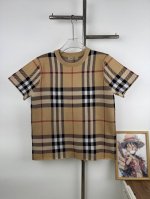 款号G34 新款Burberry巴宝莉23Ss经典常青格子针织短袖男女款 -单品采用定染定纺纱线、购入原版打造 全套定制辅料 细节决定成败 重磅秋冬新款 柔软细