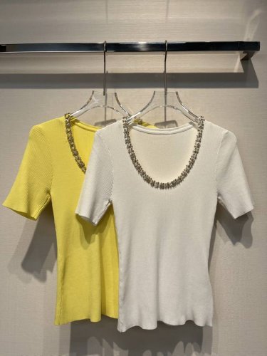 2025夏季新款 领订珠U领针织衫 颜色超级美丽 Size: S- L