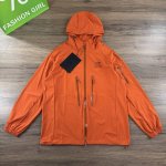 Arc'teryx 始祖鸟新款户外防晒衣外套 经典版型 压胶款 ，超好透B1138气性 舒适细腻 柔软亲肤， 专业防晒冰感，防泼水科技面料成份88的尼龙 12氨