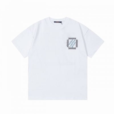 Louis Vuitton 路易威登 字母老花大图印花 Logo标识精致升级，灵感源自八十年代复古 原版面料 官方同款 短袖T恤 同缸染面料 手感非常舒服 春夏